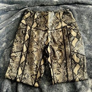 TYC Effortless Heart Booty Army Viper